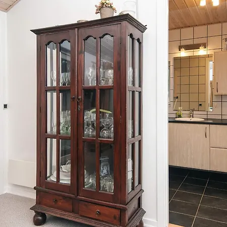 5 Person In Bording-by Traum * Bording Stationsby